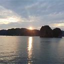 Du Thuyền Ngủ Đêm Vịnh Lan Hạ: Trải Nghiệm Khó Quên Giữa Kỳ Quan Thiên Nhiên