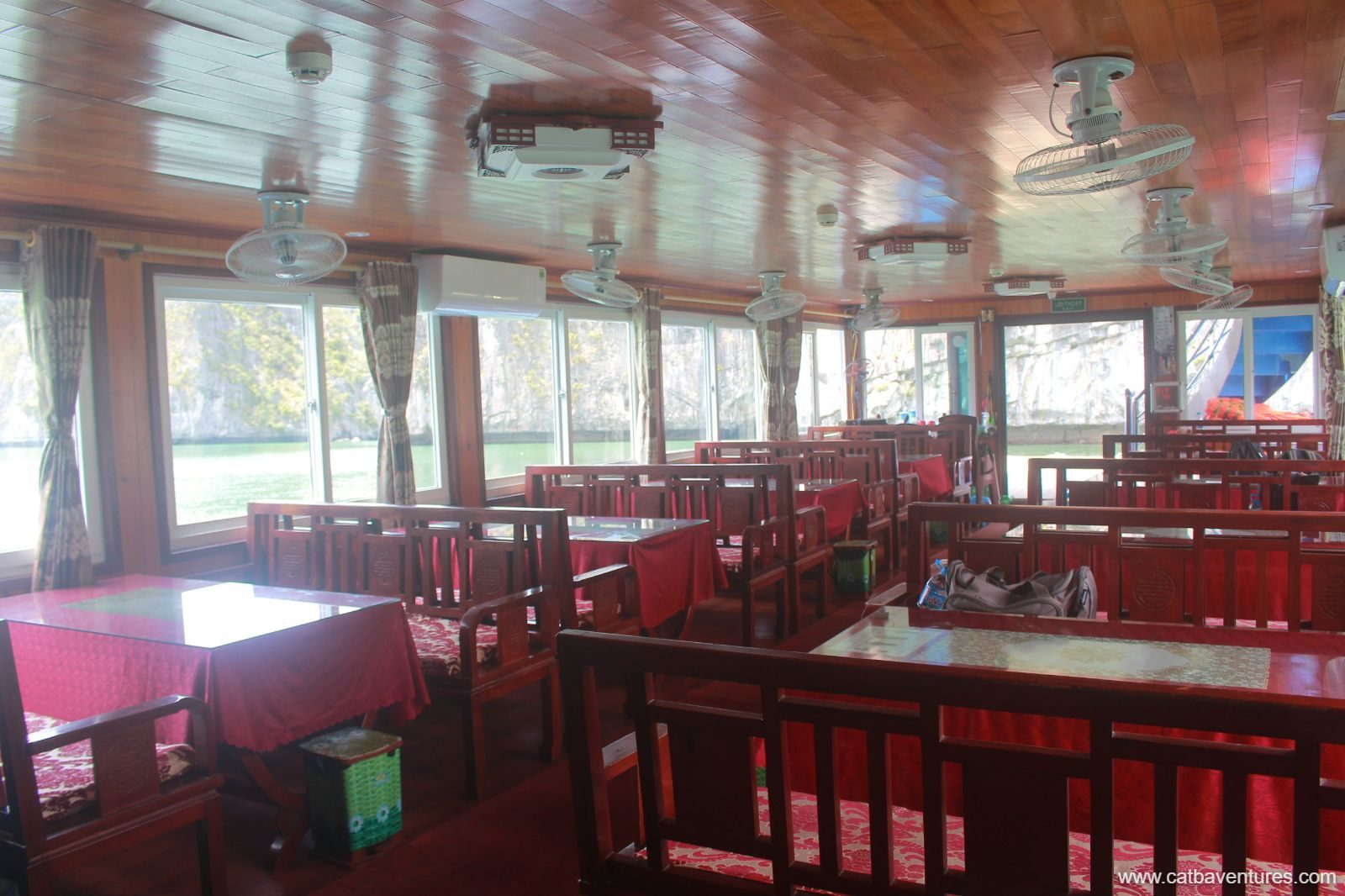 tau-du-lich-cat-ba-ventures-008