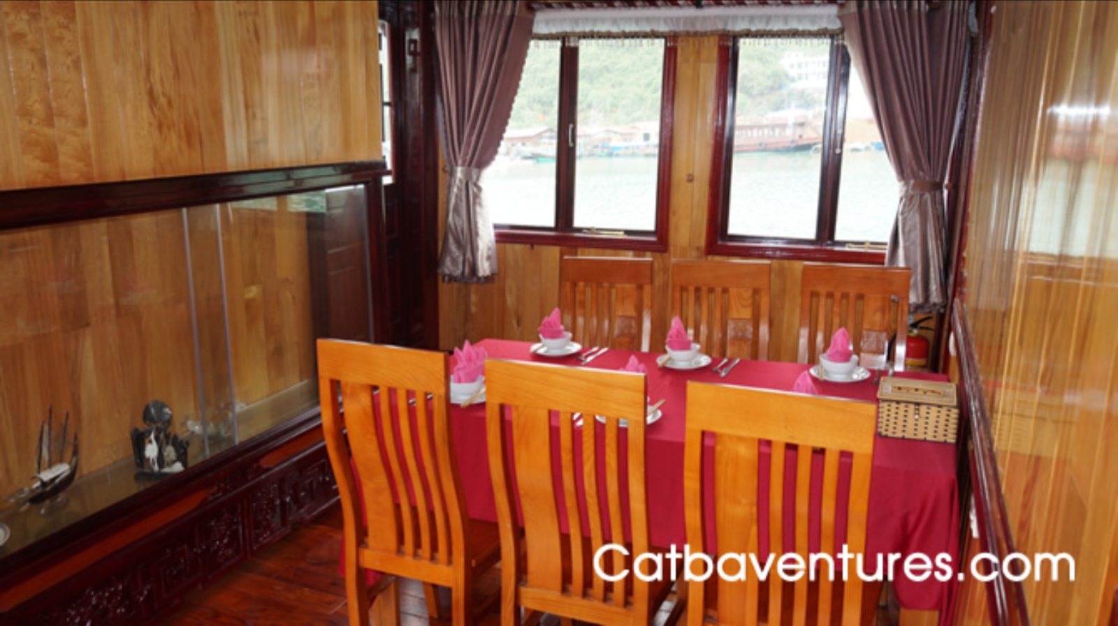 tau-du-lich-dai-duong-09-002