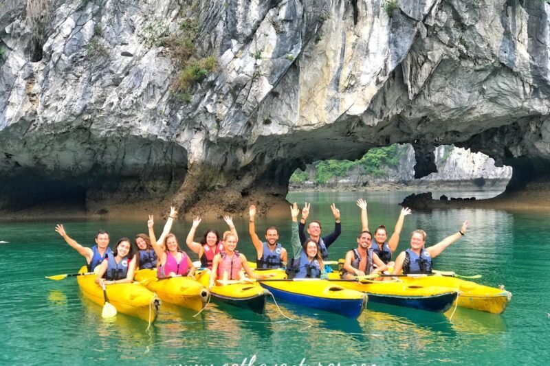 Lan Ha Bay: Boat trip - Kayaking